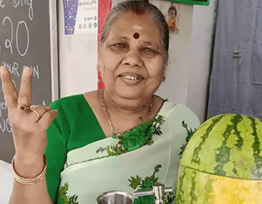 Saroja Velan